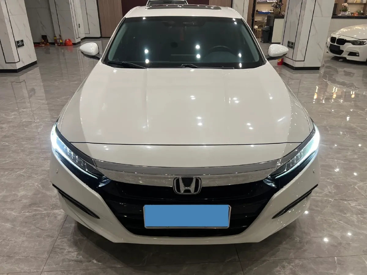 2022 Honda Accord 1.5T 194HP L4 CVT,autocango,china used car exporter,china ev exporter,chinese used car exporter,chinese used ev exporter