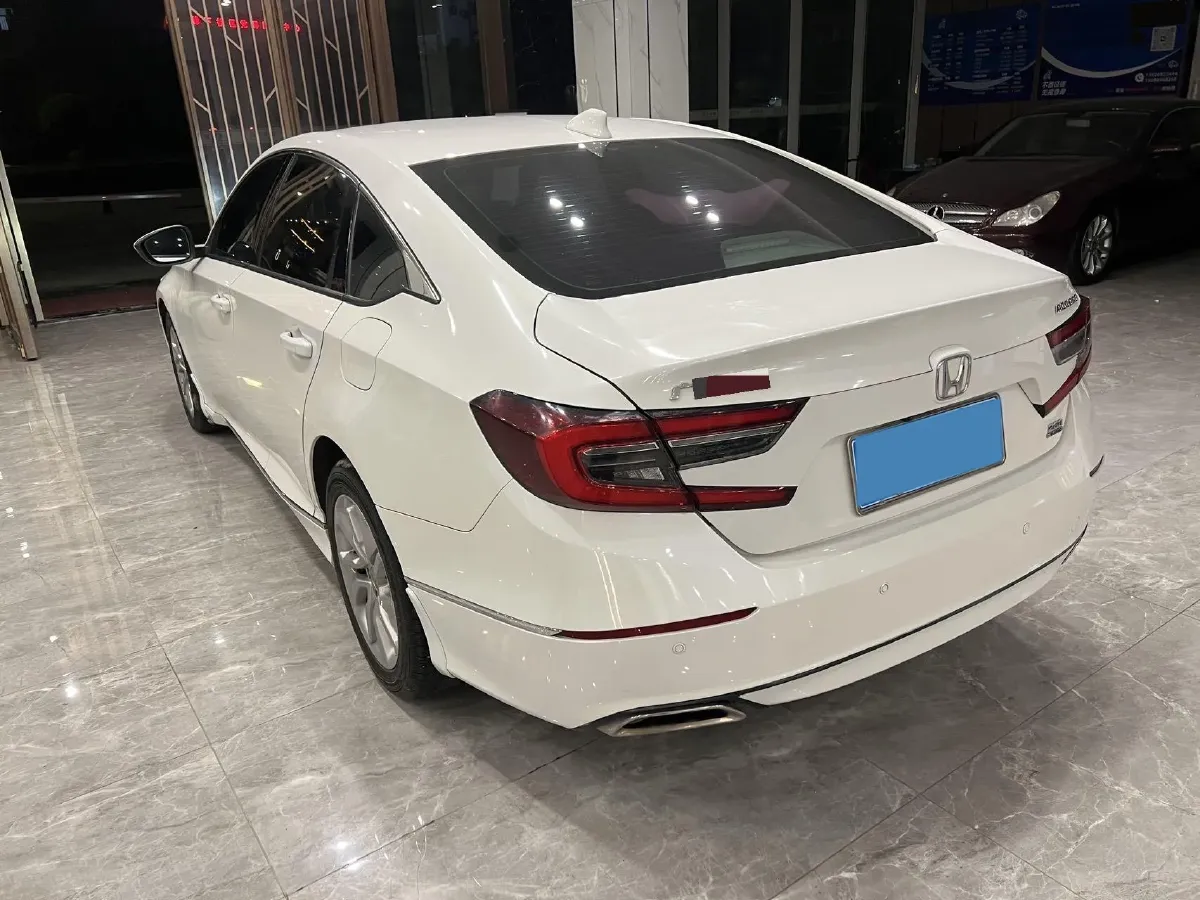2022 Honda Accord 1.5T 194HP L4 CVT,autocango,china used car exporter,china ev exporter,chinese used car exporter,chinese used ev exporter