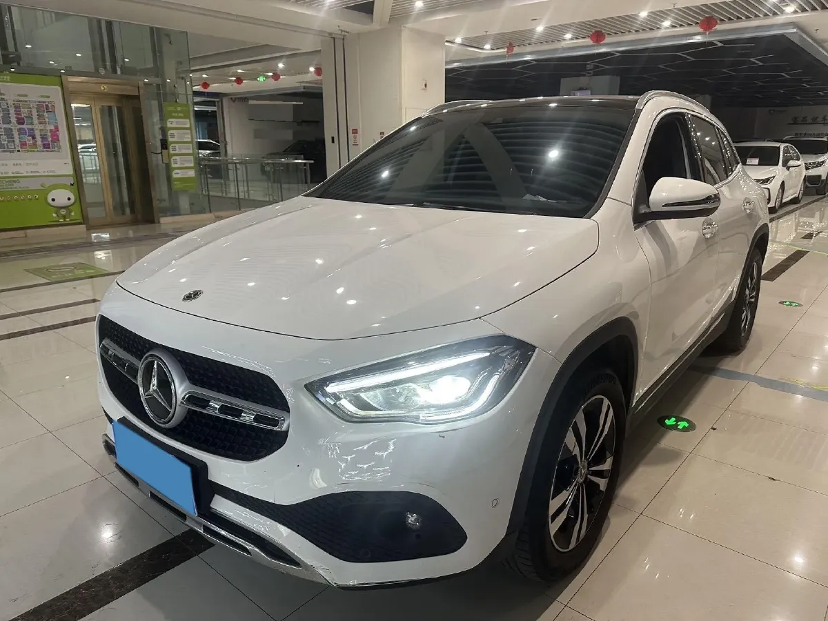 2022 Mercedes-Benz GLA Class 2.0T 190HP L4 8DCT,autocango,china used car exporter,china ev exporter,chinese used car exporter,chinese used ev exporter