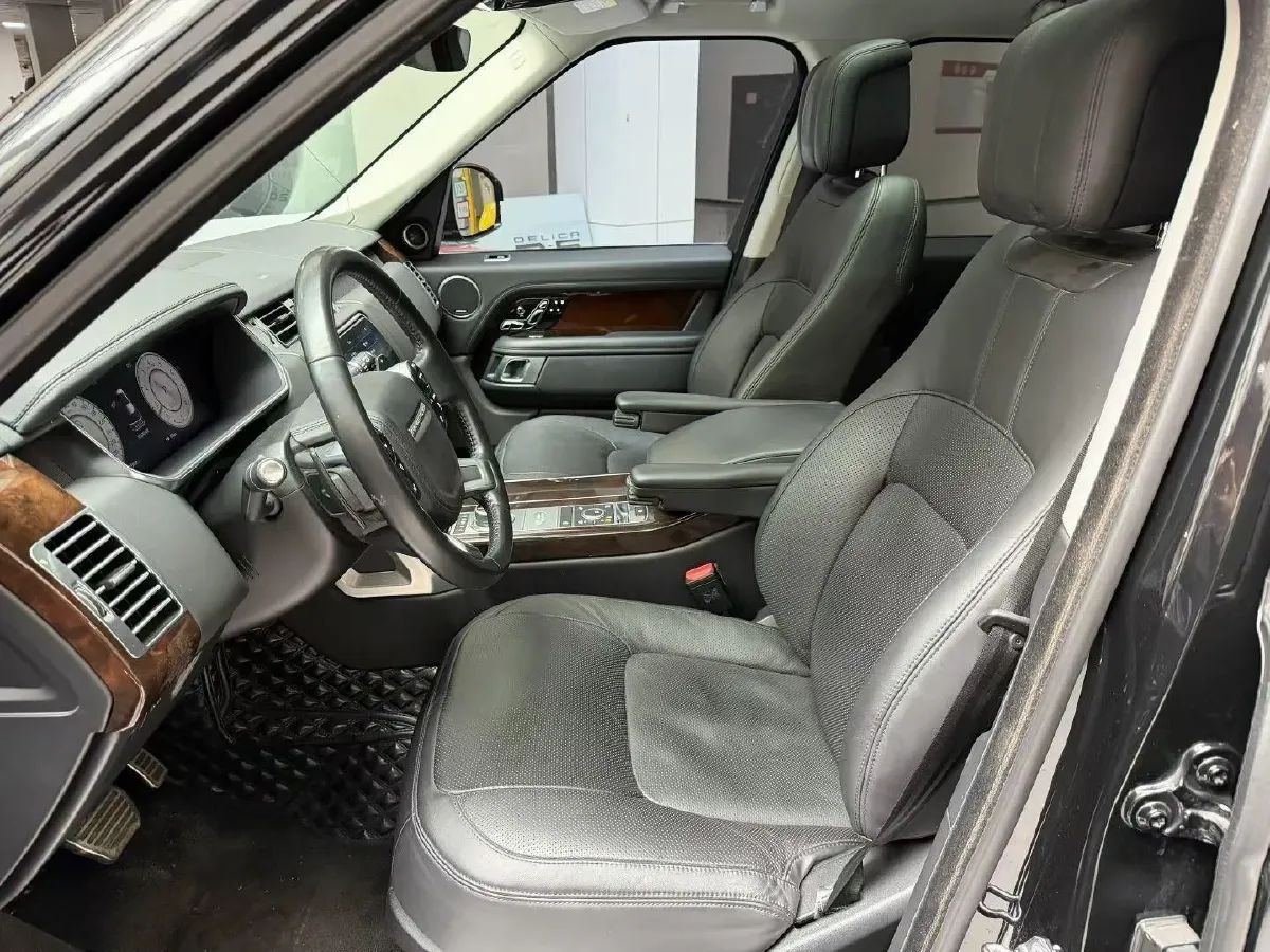 2020 Land Rover Range Rover 3.0T 360HP L6 8AT,autocango,china used car exporter,china ev exporter,chinese used car exporter,chinese used ev exporter