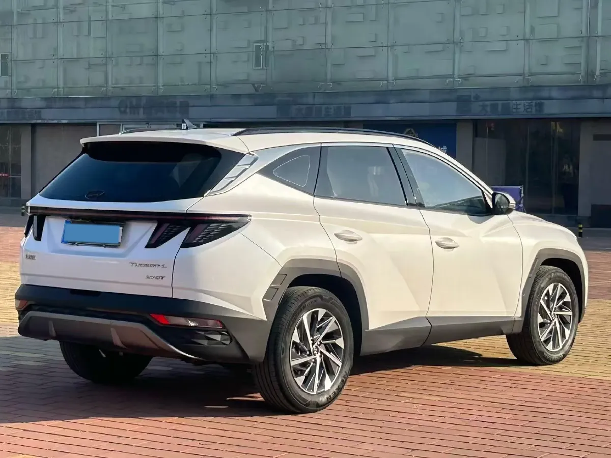 2023 Hyundai Tucson 1.5T 200HP L4 8AT,autocango,china used car exporter,china ev exporter,chinese used car exporter,chinese used ev exporter