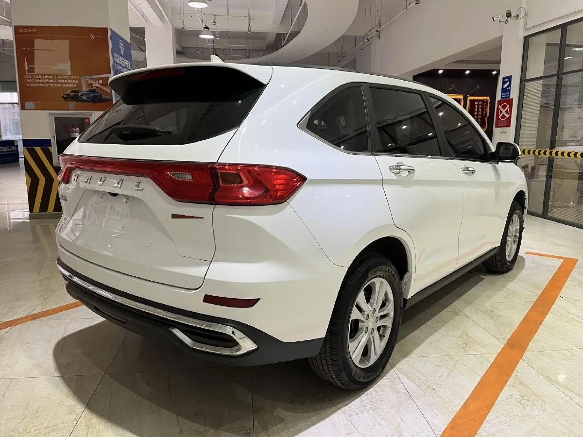 2023 Haval M6 1.5T 150HP L4 7DCT,autocango,china used car exporter,china ev exporter,chinese used car exporter,chinese used ev exporter