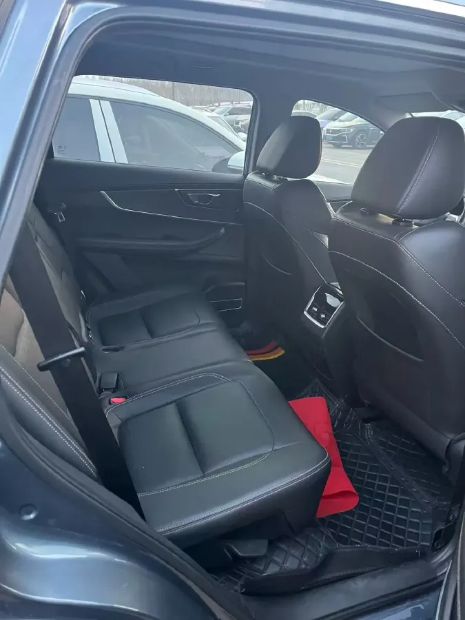 2020 Chery Tiggo 8 1.5T 156HP L4 6MT,autocango,china used car exporter,china ev exporter,chinese used car exporter,chinese used ev exporter