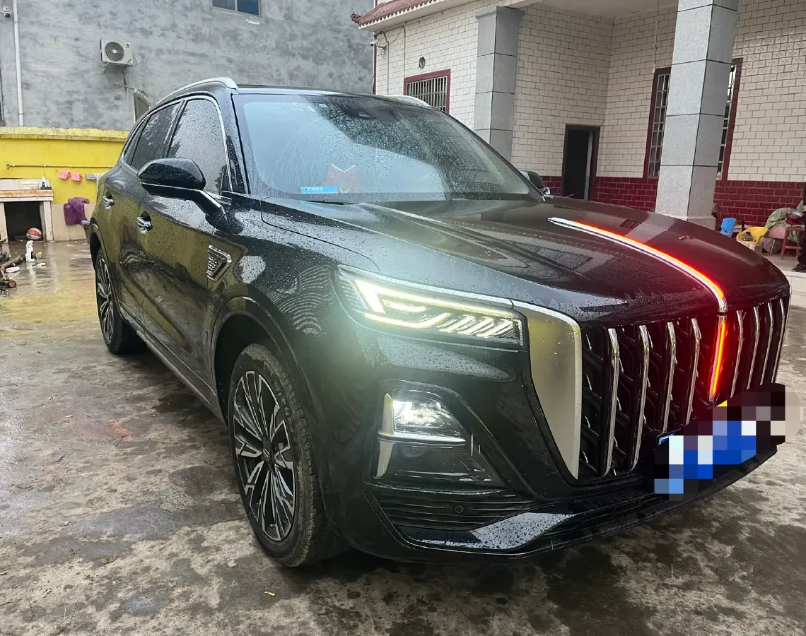 2023 HongQi HS5 2.0T 252HP L4 8AT,autocango,china used car exporter,china ev exporter,chinese used car exporter,chinese used ev exporter