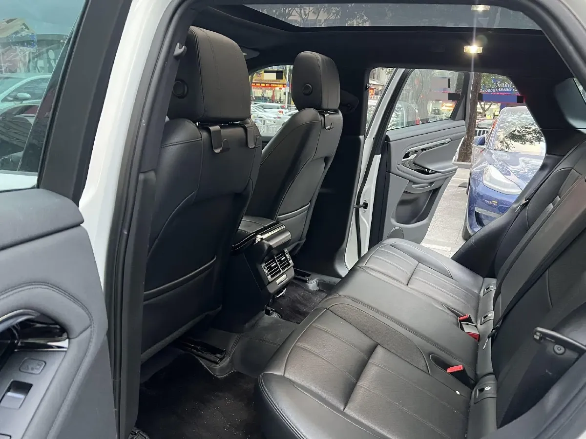 2020 Land Rover Range Rover Evoque 2.0T 249HP L4 9AT,autocango,china used car exporter,china ev exporter,chinese used car exporter,chinese used ev exporter