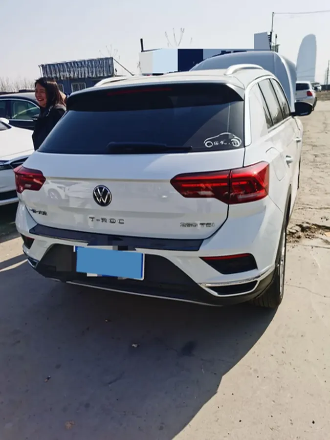 2021 Volkswagen T-Roc 1.4T 150HP L4 7DCT,autocango,china used car exporter,china ev exporter,chinese used car exporter,chinese used ev exporter