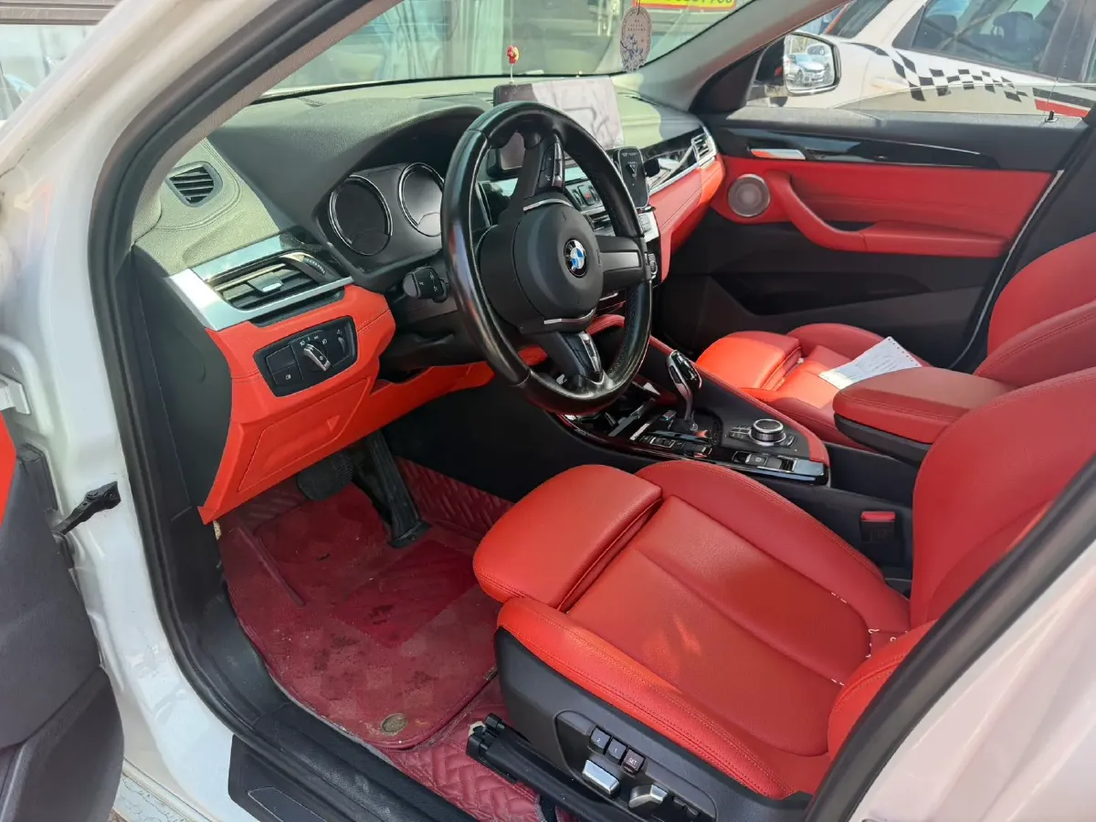 2021 BMW X2 2.0T 192HP L4 7DCT,autocango,china used car exporter,china ev exporter,chinese used car exporter,chinese used ev exporter