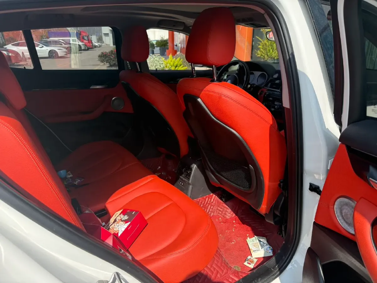 2021 BMW X2 2.0T 192HP L4 7DCT,autocango,china used car exporter,china ev exporter,chinese used car exporter,chinese used ev exporter