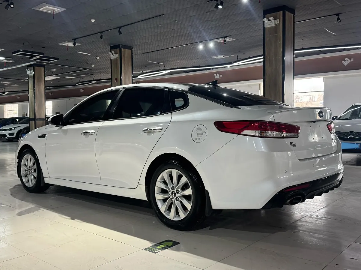 2016 Kia K5 1.6T 180HP L4 7DCT,autocango,china used car exporter,china ev exporter,chinese used car exporter,chinese used ev exporter