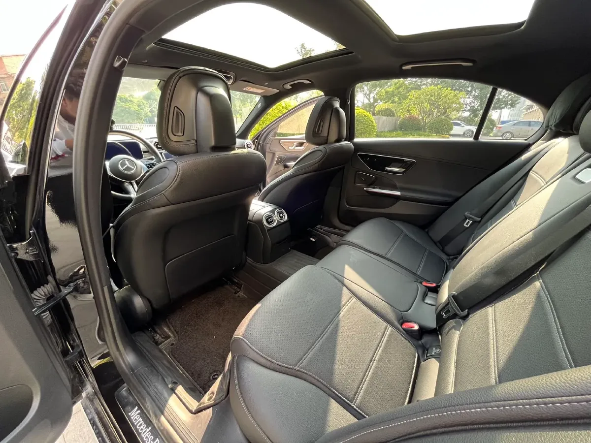 2022 Mercedes-Benz C Class 1.5T 204HP L4 9AT,autocango,china used car exporter,china ev exporter,chinese used car exporter,chinese used ev exporter