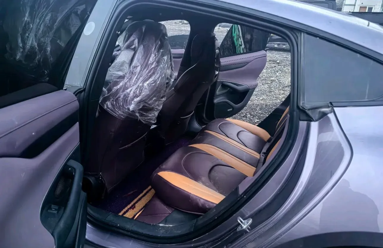 2024 MI SU7 BEV 101KWH,autocango,china used car exporter,china ev exporter,chinese used car exporter,chinese used ev exporter