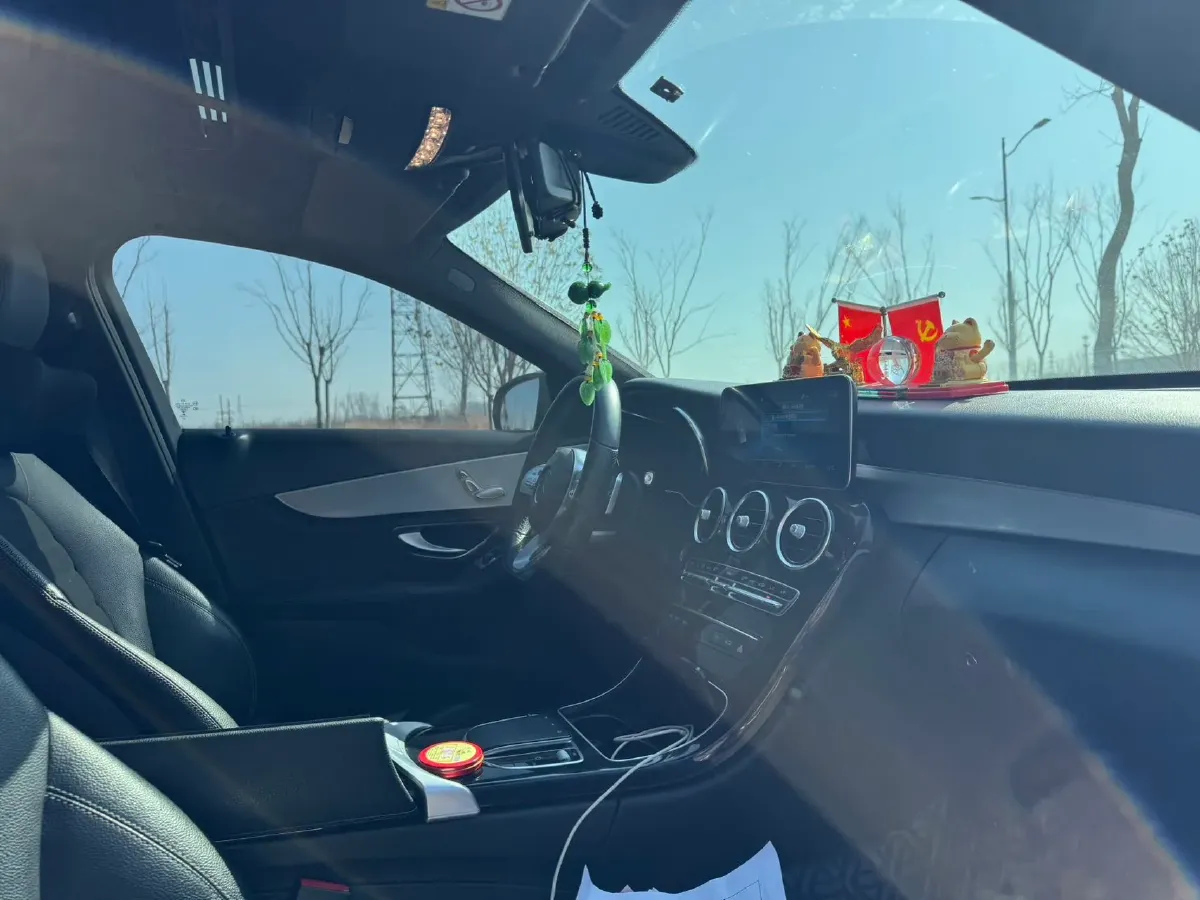 2020 Mercedes-Benz C Class 1.5T 184HP L4 9AT,autocango,china used car exporter,china ev exporter,chinese used car exporter,chinese used ev exporter