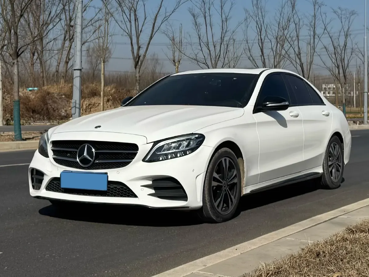 2020 Mercedes-Benz C Class 1.5T 184HP L4 9AT,autocango,china used car exporter,china ev exporter,chinese used car exporter,chinese used ev exporter