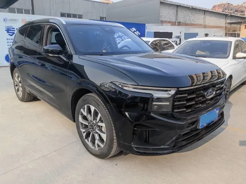 2023 Ford Edge 2.0T 252HP L4 8AT,autocango,china used car exporter,china ev exporter,chinese used car exporter,chinese used ev exporter