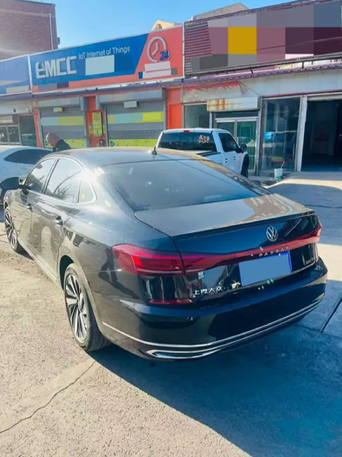 2025 Volkswagen Passat 2.0T 220HP L4 7DCT,autocango,china used car exporter,china ev exporter,chinese used car exporter,chinese used ev exporter