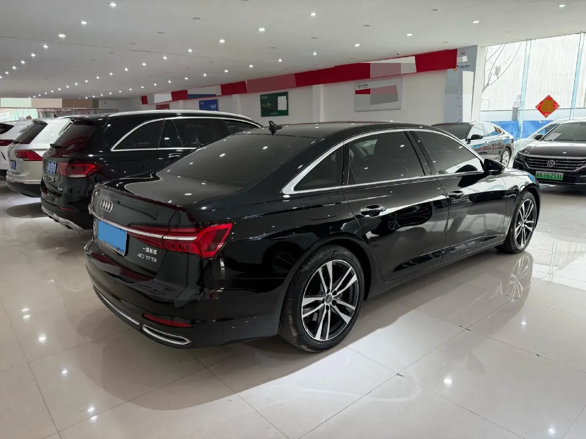 2021 Audi A6L 2.0T 190HP L4 7DCT,autocango,china used car exporter,china ev exporter,chinese used car exporter,chinese used ev exporter