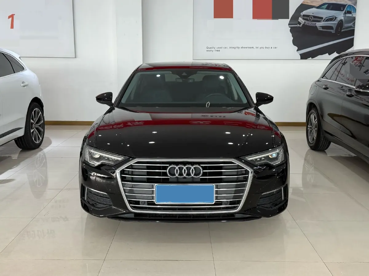 2021 Audi A6L 2.0T 190HP L4 7DCT,autocango,china used car exporter,china ev exporter,chinese used car exporter,chinese used ev exporter