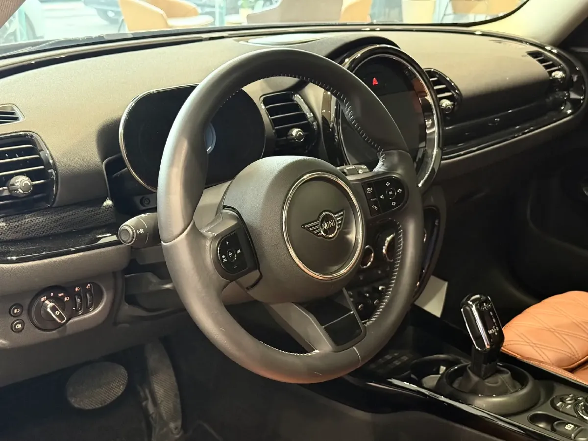 2022 MINI CLUBMAN 1.5T 136HP L3 7DCT,autocango,china used car exporter,china ev exporter,chinese used car exporter,chinese used ev exporter