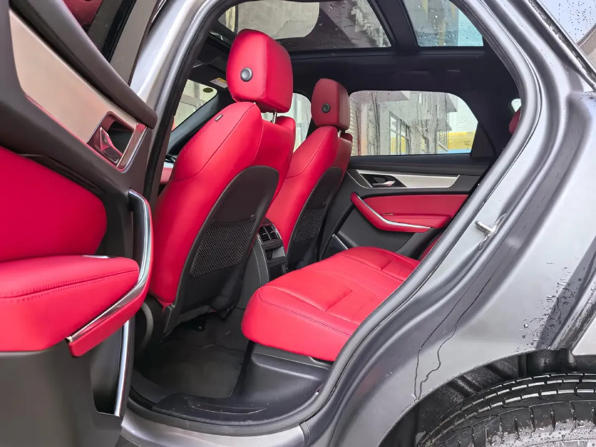 2024 Jaguar F-PACE 2.0T 250HP L4 8AT,autocango,china used car exporter,china ev exporter,chinese used car exporter,chinese used ev exporter