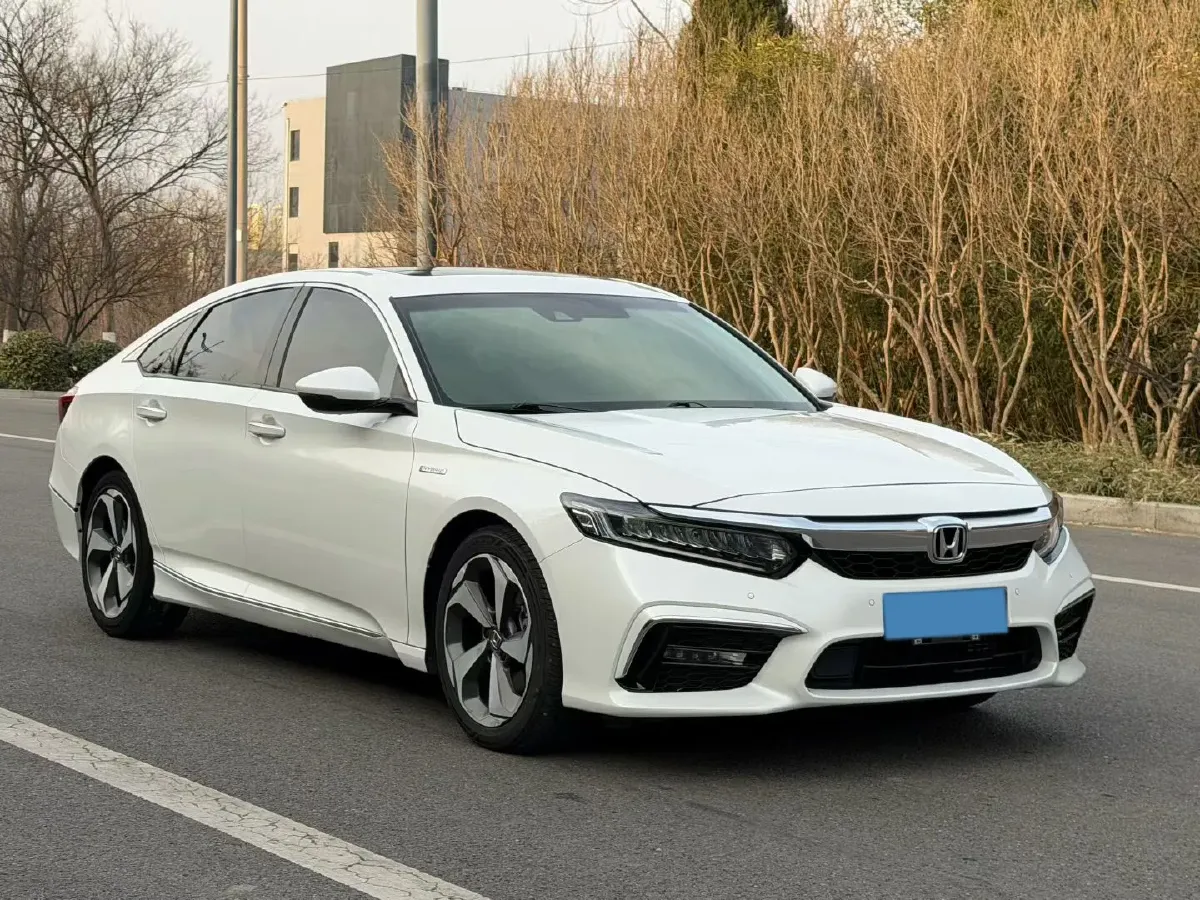 2019 Honda Inspire 2.0L 146HP L4 E-CVT Hybrid,autocango,china used car exporter,china ev exporter,chinese used car exporter,chinese used ev exporter