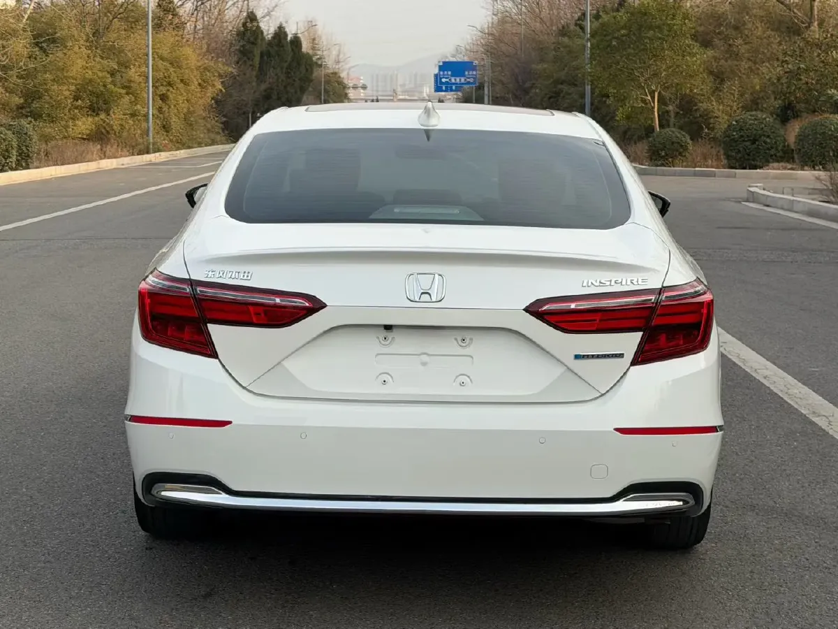 2019 Honda Inspire 2.0L 146HP L4 E-CVT Hybrid,autocango,china used car exporter,china ev exporter,chinese used car exporter,chinese used ev exporter