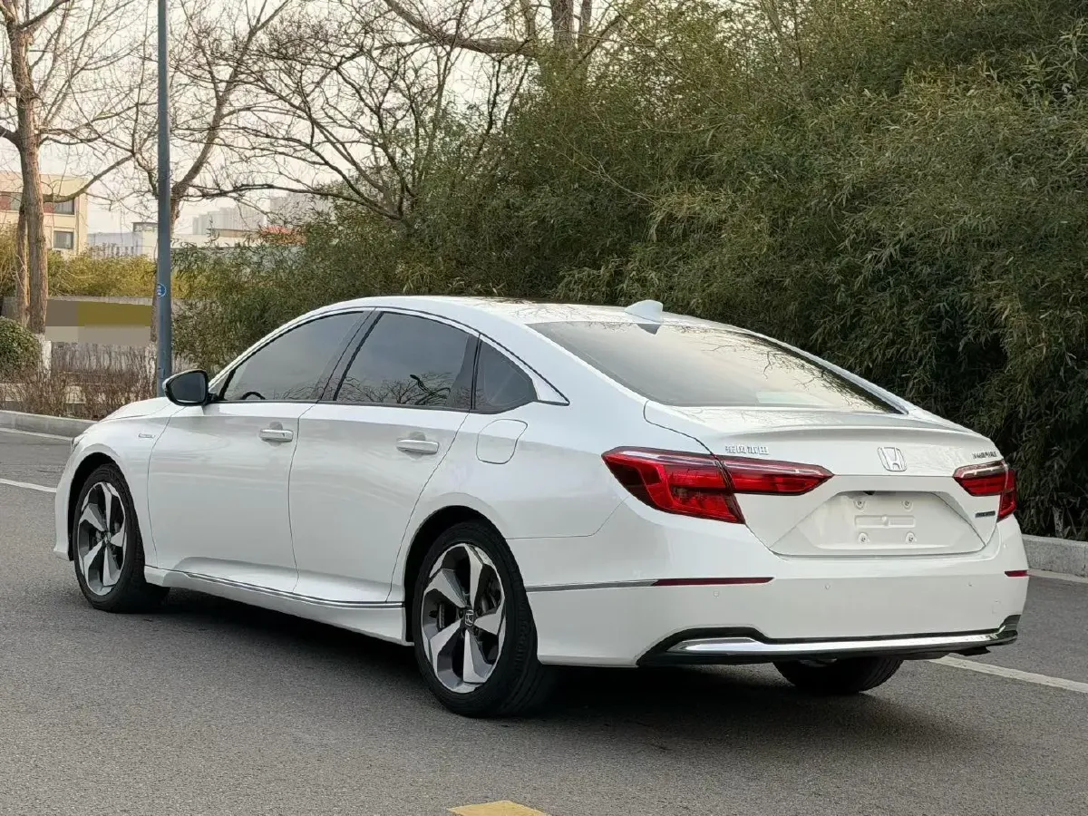 2019 Honda Inspire 2.0L 146HP L4 E-CVT Hybrid,autocango,china used car exporter,china ev exporter,chinese used car exporter,chinese used ev exporter