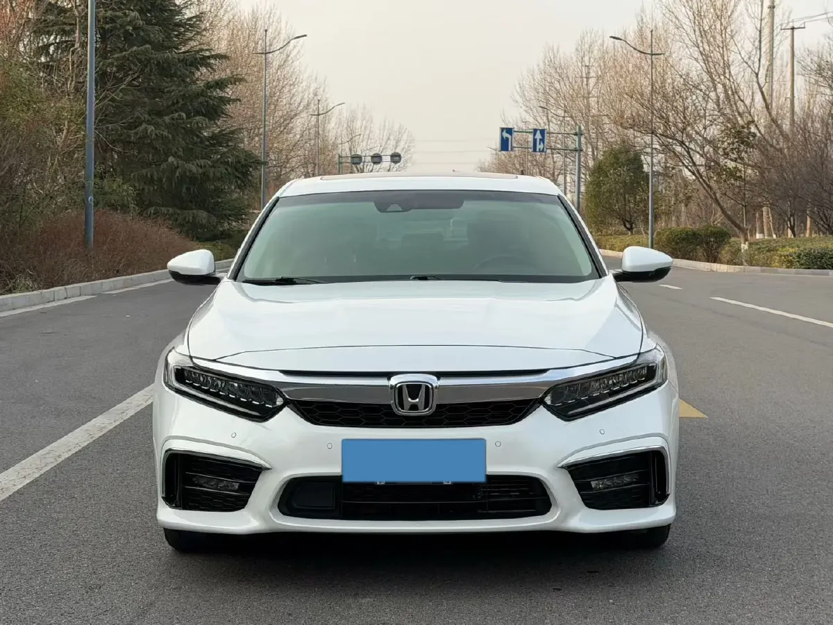 2019 Honda Inspire 2.0L 146HP L4 E-CVT Hybrid,autocango,china used car exporter,china ev exporter,chinese used car exporter,chinese used ev exporter
