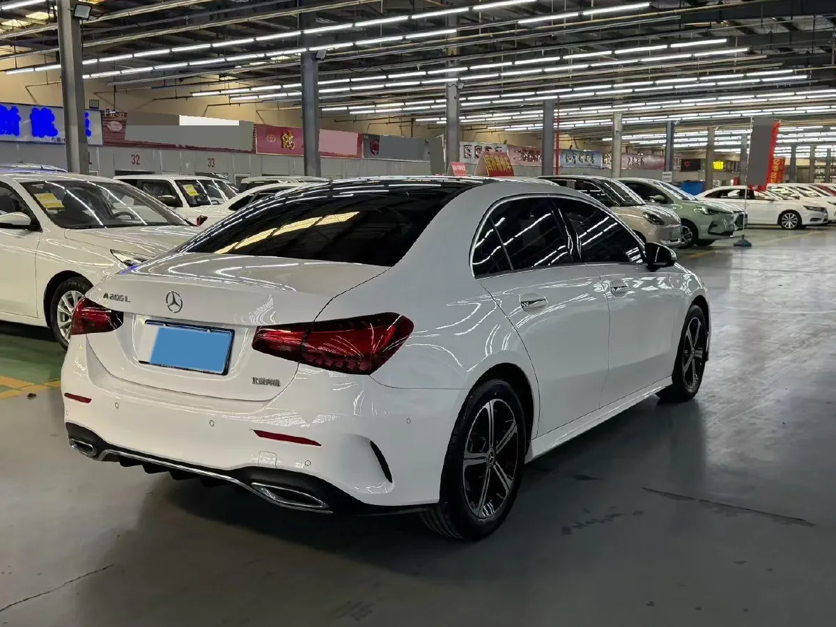 2022 Mercedes-Benz A Class 1.3T 163HP L4 7DCT,autocango,china used car exporter,china ev exporter,chinese used car exporter,chinese used ev exporter