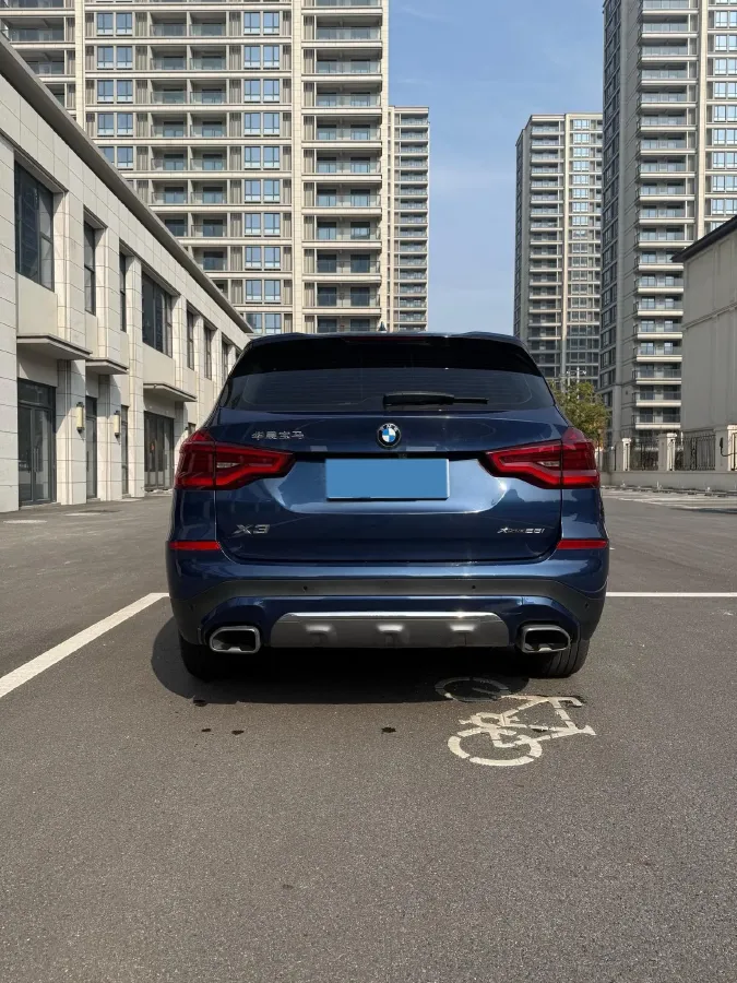 2021 BMW X3 2.0T 224HP L4 8AT,autocango,china used car exporter,china ev exporter,chinese used car exporter,chinese used ev exporter