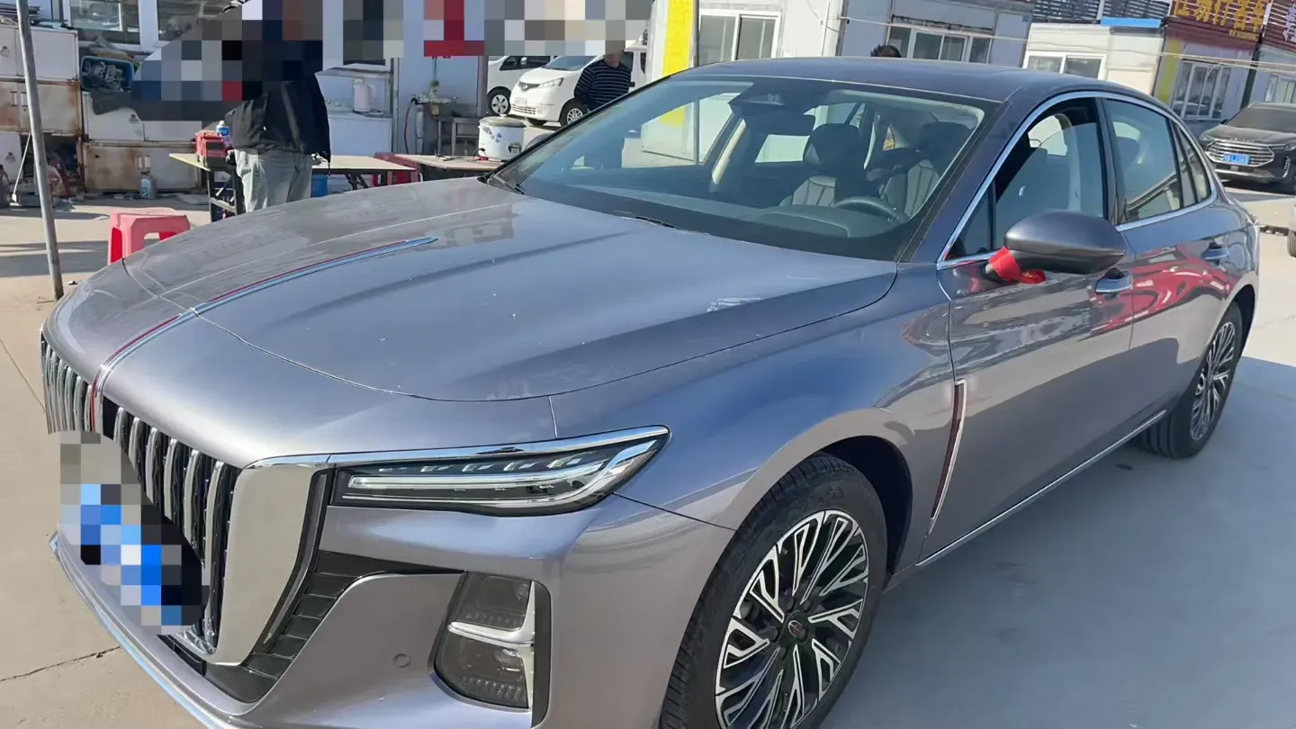 2025 HongQi H5 1.5T 169HP L4 1DHT Hybrid,autocango,china used car exporter,china ev exporter,chinese used car exporter,chinese used ev exporter