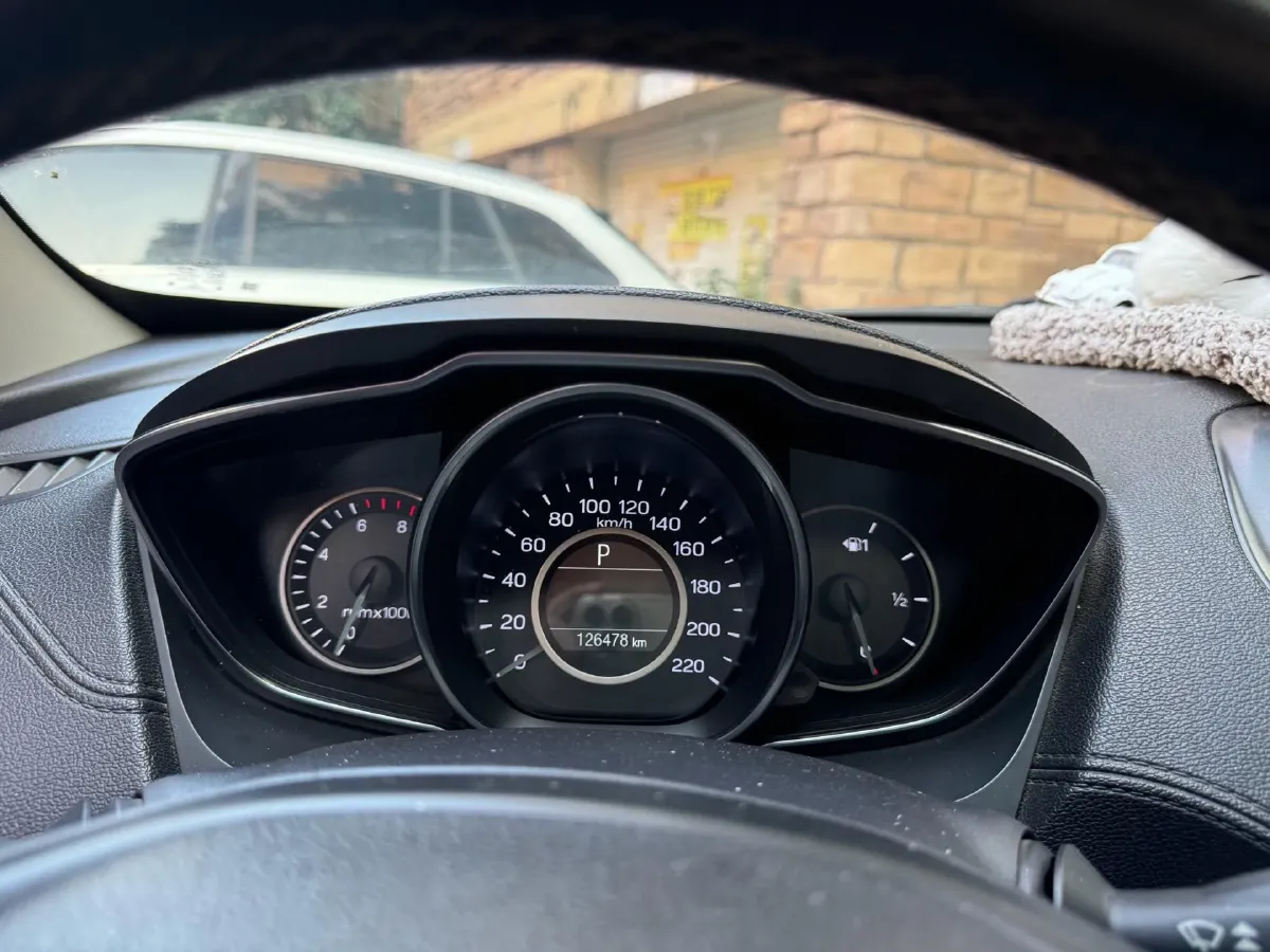 2019 Ford Escort 1.0T 128HP L3 6AT,autocango,china used car exporter,china ev exporter,chinese used car exporter,chinese used ev exporter