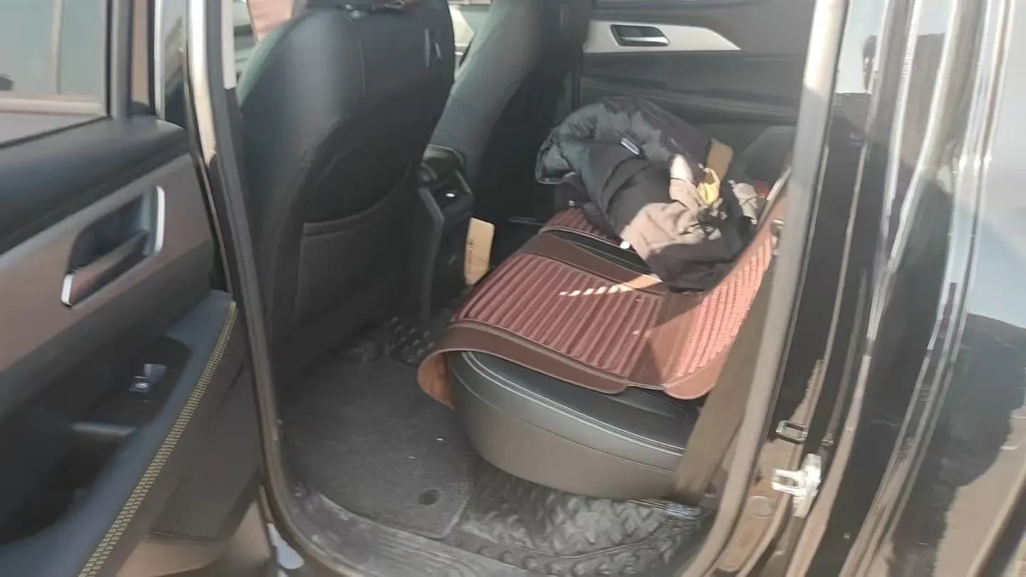 2023 Great Wall Poer 2.0T 166HP L4 8AT,autocango,china used car exporter,china ev exporter,chinese used car exporter,chinese used ev exporter