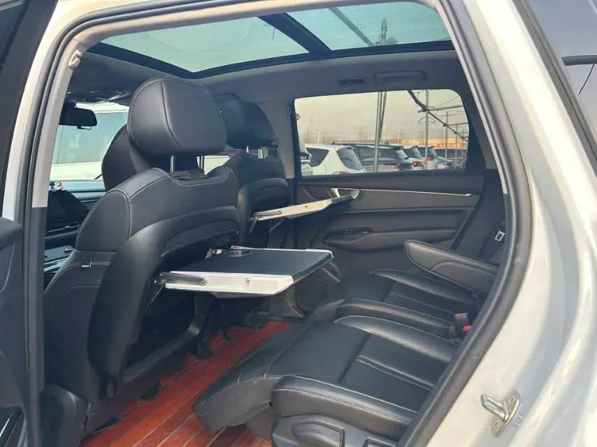 2022 WuLing KaiJie 1.5T 177HP L4 CVT,autocango,china used car exporter,china ev exporter,chinese used car exporter,chinese used ev exporter