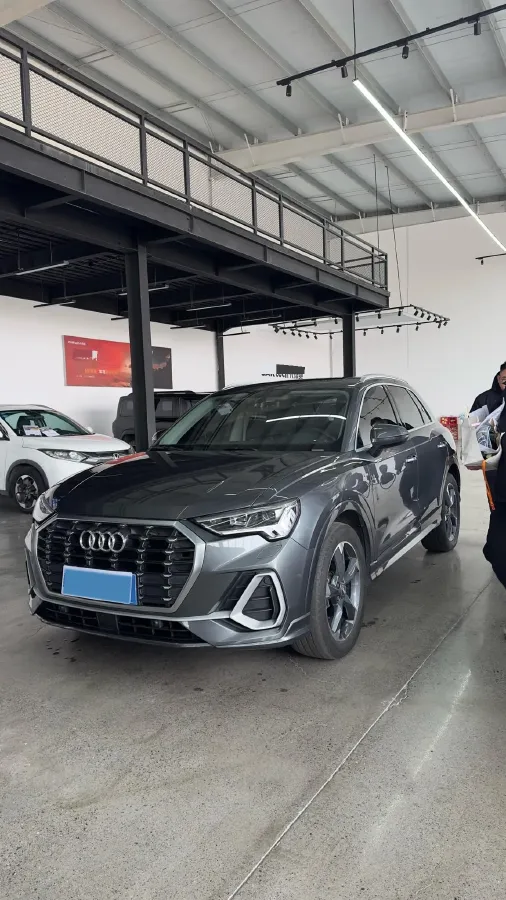 2021 Audi Q3 1.4T 150HP L4 7DCT,autocango,china used car exporter,china ev exporter,chinese used car exporter,chinese used ev exporter