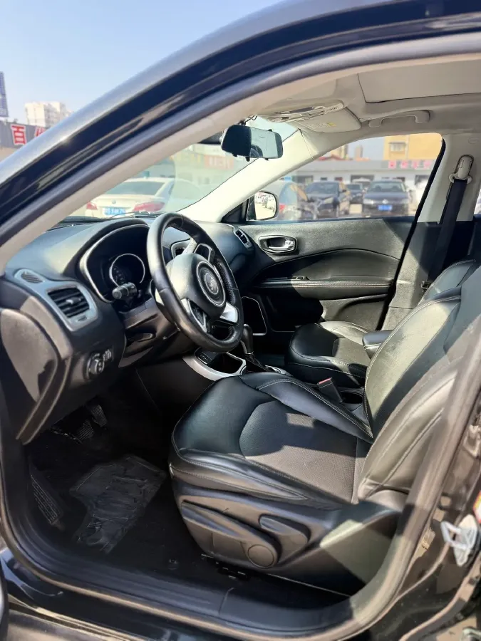 2017 Jeep Compass 1.4T 165HP L4 7DCT,autocango,china used car exporter,china ev exporter,chinese used car exporter,chinese used ev exporter