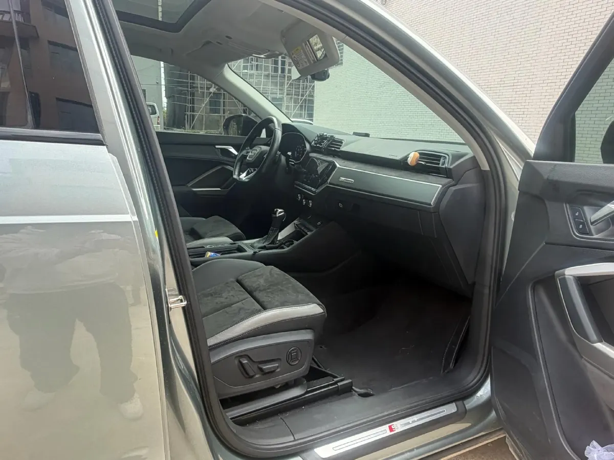 2021 Audi Q3 1.4T 150HP L4 7DCT,autocango,china used car exporter,china ev exporter,chinese used car exporter,chinese used ev exporter
