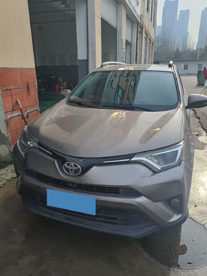 2019 Toyota Camry 2.0L 178HP L4 CVT,autocango,china used car exporter,china ev exporter,chinese used car exporter,chinese used ev exporter