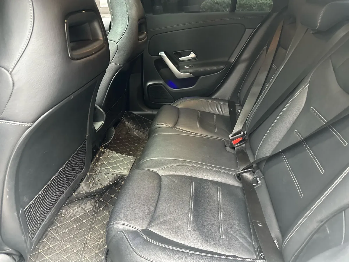 2022 Mercedes-Benz CLA Class 2.0T 224HP L4 7DCT,autocango,china used car exporter,china ev exporter,chinese used car exporter,chinese used ev exporter