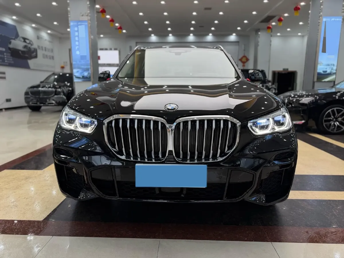 2021 BMW X5 3.0T 340HP L6 8AT,autocango,china used car exporter,china ev exporter,chinese used car exporter,chinese used ev exporter