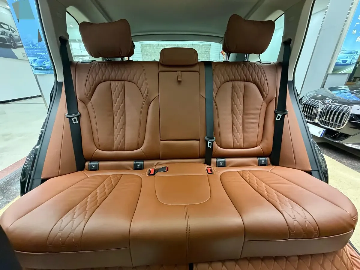 2021 BMW X5 3.0T 340HP L6 8AT,autocango,china used car exporter,china ev exporter,chinese used car exporter,chinese used ev exporter