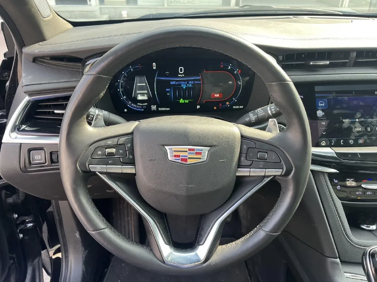 2025 Cadillac XT6 2.0T 237HP L4 9AT,autocango,china used car exporter,china ev exporter,chinese used car exporter,chinese used ev exporter