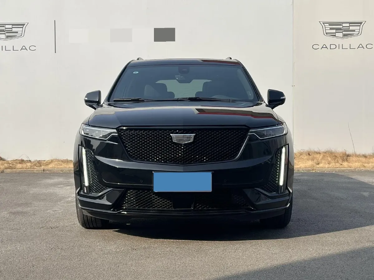 2025 Cadillac XT6 2.0T 237HP L4 9AT,autocango,china used car exporter,china ev exporter,chinese used car exporter,chinese used ev exporter