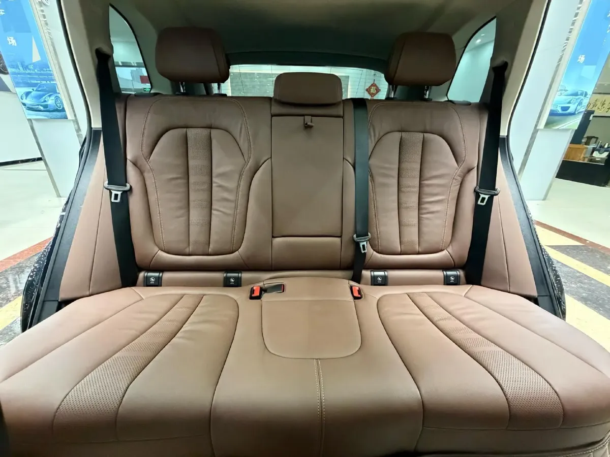 2020 BMW X5 3.0T 340HP L6 8AT,autocango,china used car exporter,china ev exporter,chinese used car exporter,chinese used ev exporter