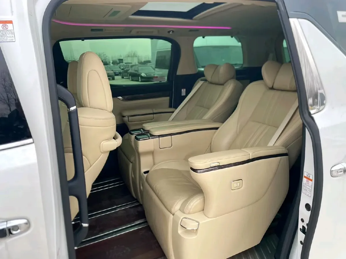 2021 Toyota Vellfire 2.5L 117HP L4 E-CVT Hybrid,autocango,china used car exporter,china ev exporter,chinese used car exporter,chinese used ev exporter