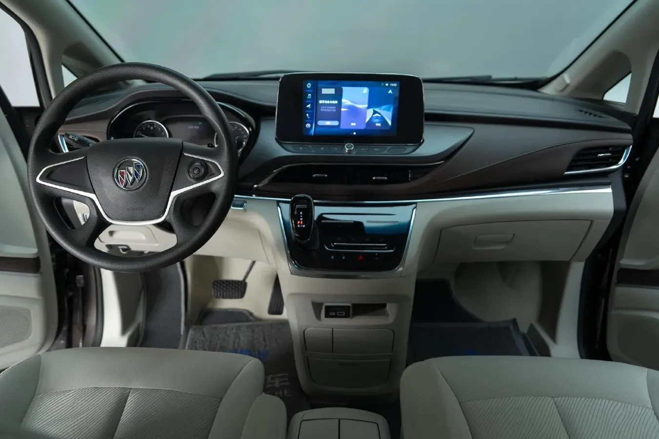 2023 Buick GL8 2.0T 237HP L4 9AT,autocango,china used car exporter,china ev exporter,chinese used car exporter,chinese used ev exporter