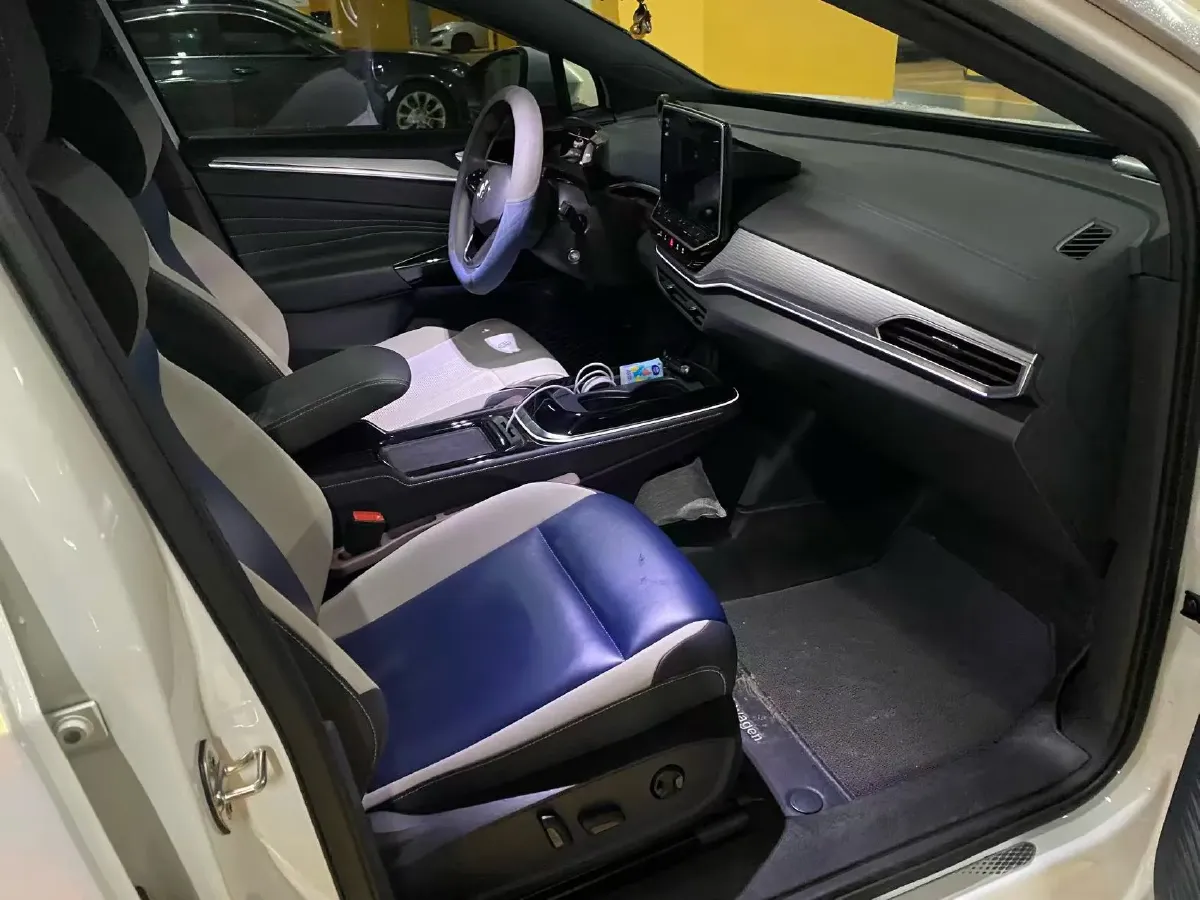 2024 Volkswagen ID.4 Crozz BEV 84.8KWH,autocango,china used car exporter,china ev exporter,chinese used car exporter,chinese used ev exporter