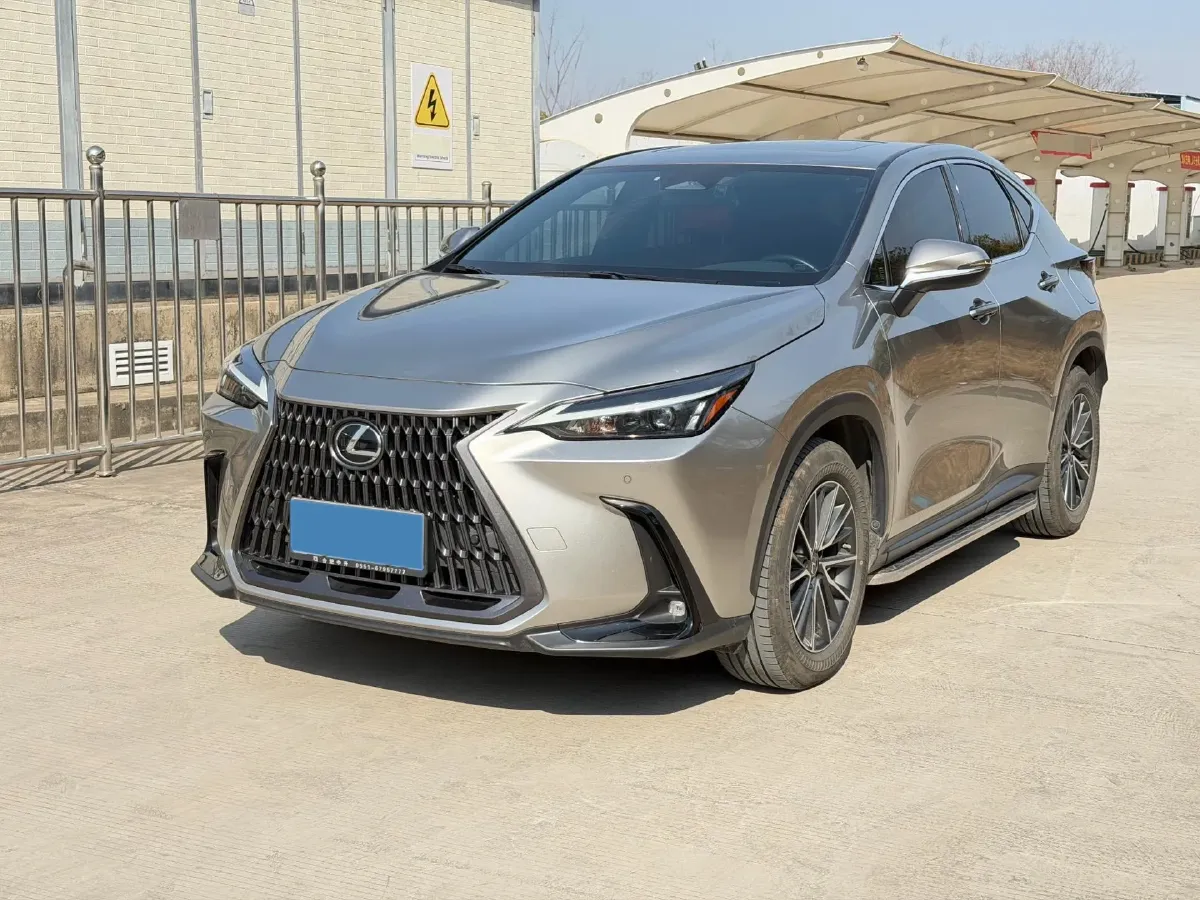 2022 Lexus NX 2.5L 192HP L4 E-CVT Hybrid,autocango,china used car exporter,china ev exporter,chinese used car exporter,chinese used ev exporter