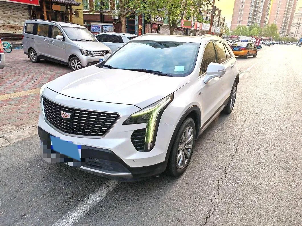 2021 Cadillac XT4 2.0T 237HP L4 9AT,autocango,china used car exporter,china ev exporter,chinese used car exporter,chinese used ev exporter