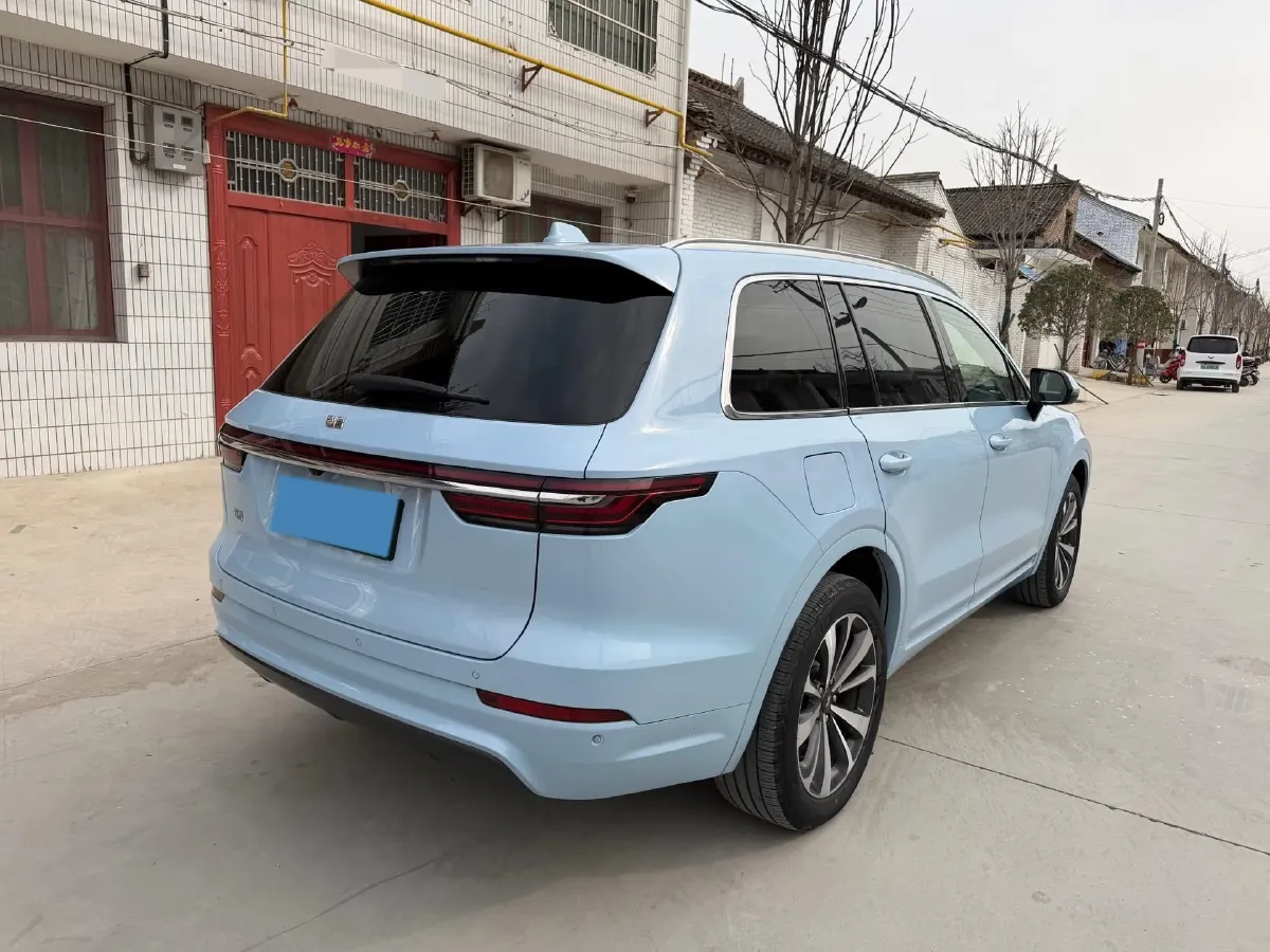 2020 Li ONE Range Extended 131HP REEV 40.5KWH,autocango,china used car exporter,china ev exporter,chinese used car exporter,chinese used ev exporter