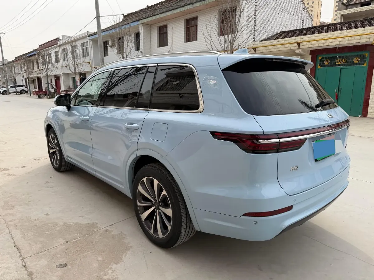 2020 Li ONE Range Extended 131HP REEV 40.5KWH,autocango,china used car exporter,china ev exporter,chinese used car exporter,chinese used ev exporter